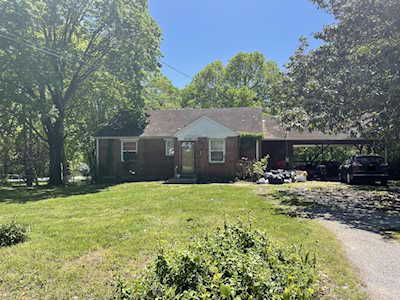 2213 Pittswood Dr Nashville, TN 37214
