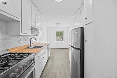 3130 Irwin Avenue #9C Bronx, NY 10463
