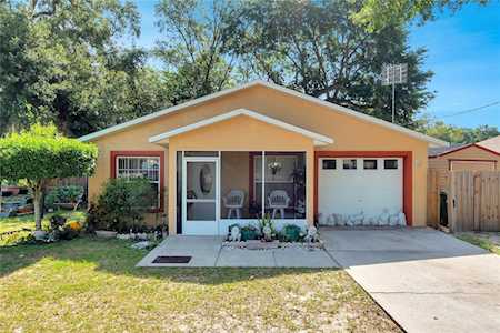 1220 Tuskegee St Leesburg, FL 34748