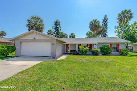 231 Wellington Drive Daytona Beach, FL 32119