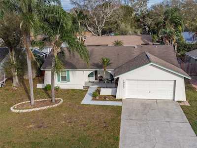 10067 85th St Seminole, FL 33777
