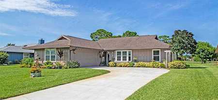 7875 SE Trenton Avenue Hobe Sound, FL 33455