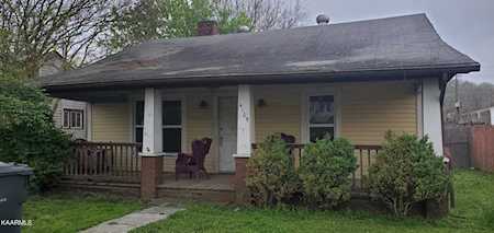 4109 Walker Blvd Knoxville, TN 37917