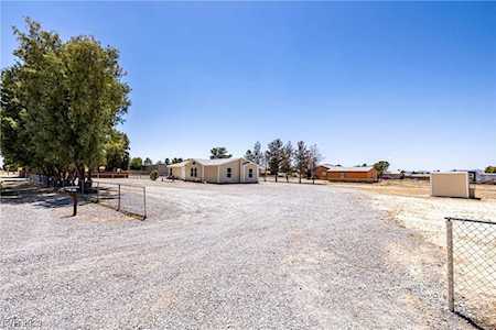 910 N Linda St Pahrump, NV 89060