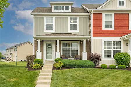 316 Countryshire Dr Lake St Louis, MO 63367