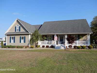 202 Venice Court Swansboro, NC 28584