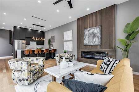 2722 Hondo Avenue Dallas, TX 75219