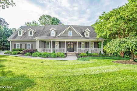 222 Lake Crest Dr Lenoir City, TN 37772