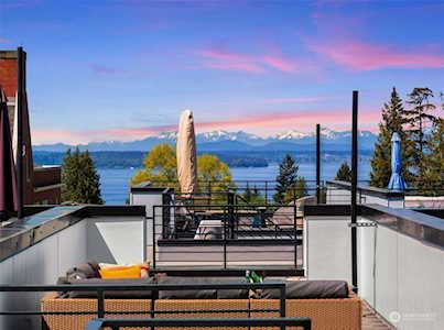 7007 California Ave SW #C Seattle, WA 98136