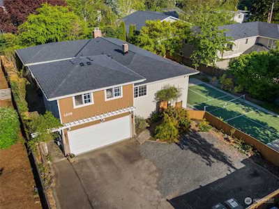 1208 2nd St Kirkland, WA 98033