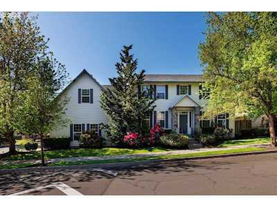 5940 SW Sequoia DR Tualatin, OR 97062