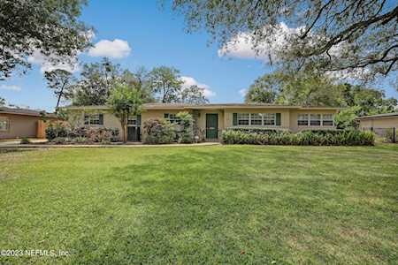 4704 Princess Anne LN Jacksonville, FL 32210
