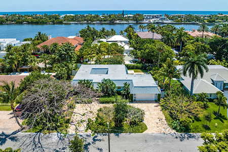 992 S Atlantic Drive Lantana, FL 33462