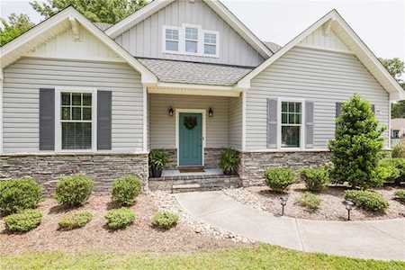 567 Waters Rd Chesapeake, VA 23322
