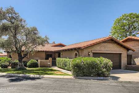 22 W Royal Palm Road Phoenix, AZ 85021