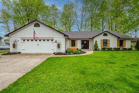 706 Nelson Ct Tipp City, OH 45371