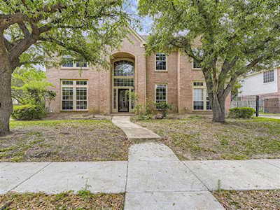 714 Creek Crossing Trail Keller, TX 76248