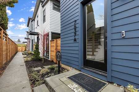 7637 46th Ave S #A Seattle, WA 98118