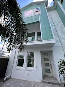 2831 1st Ave S St. Petersburg, FL 33712