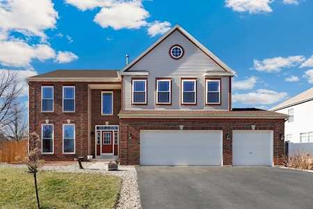 455 Cardinal Ln Bolingbrook, IL 60490