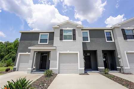 1701 Hubbell Rd Wesley Chapel, FL 33543