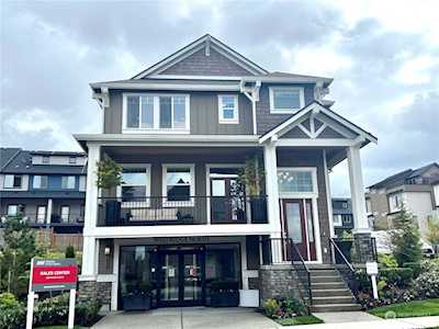 1024 Westridge Way NE Issaquah, WA 98029