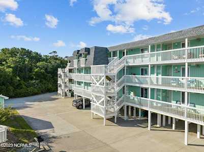 2204 Surfrider Circle Kure Beach, NC 28449