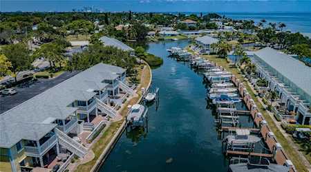 4784 Beach Dr SE #A St. Petersburg, FL 33705