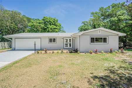 1611 S Keene Rd Clearwater, FL 33756