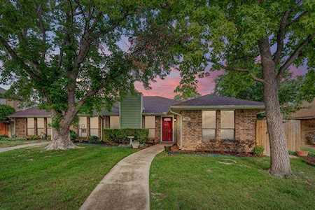 706 Peach Court Grapevine, TX 76051