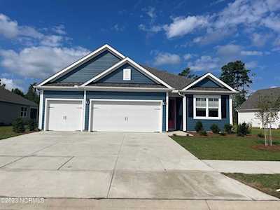 7821 Harrier Circle Leland, NC 28451