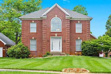 4002 Greenbrook Ct Louisville, KY 40220