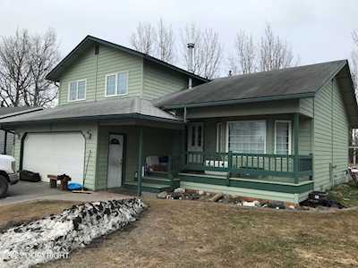 1008 Crow Ct Kenai, AK 99611