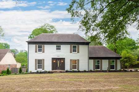 2062 Bensonwood Dr Germantown, TN 38138