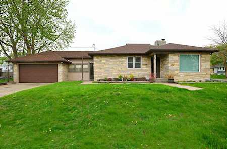 694 Germain Street Saint Paul, MN 55106