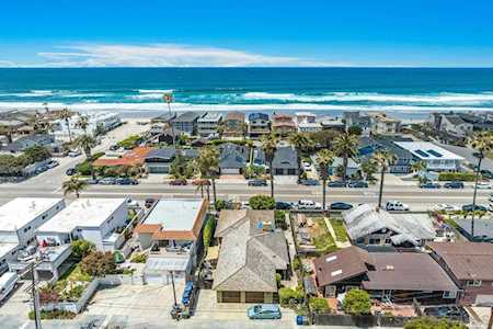 1823-25 Coast Blvd Del Mar, CA 92014
