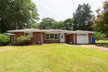 4324 Emporia Ave Chesapeake, VA 23325