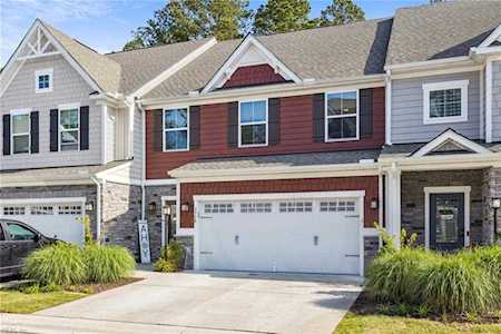1750 Barkadeer Cove Chesapeake, VA 23323