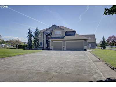 14817 NE 117th CIR Vancouver, WA 98682