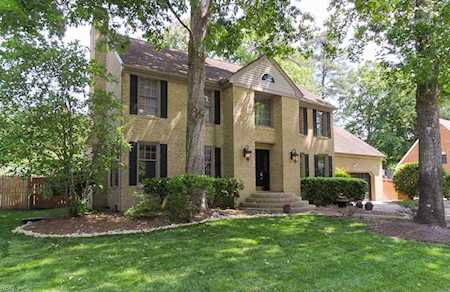 913 Montebello Circle Chesapeake, VA 23322