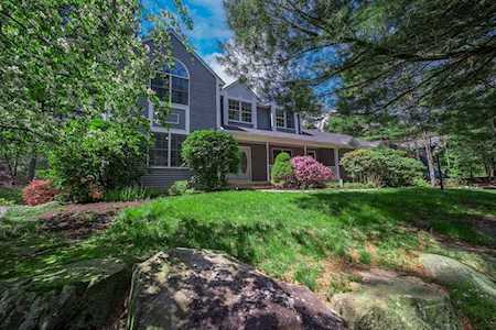10 Coriander Ln North Kingstown, RI 02852