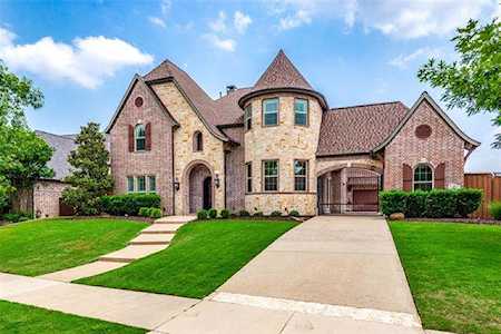 11082 Parliament Lane Frisco, TX 75035