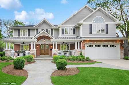 1542 Wadsworth Rd Wheaton, IL 60189