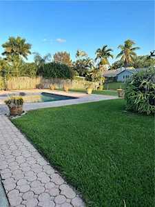 7870 NW 53rd Ct Lauderhill, FL 33351
