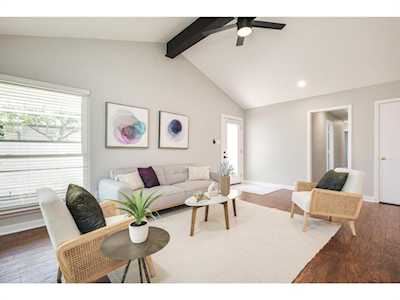 3203 Foster LN Austin, TX 78757
