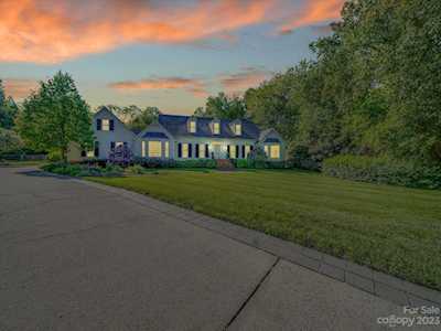4201 Quail Hunt Ln Charlotte, NC 28226
