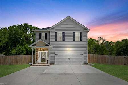 1924 Land of Promise Rd Chesapeake, VA 23322