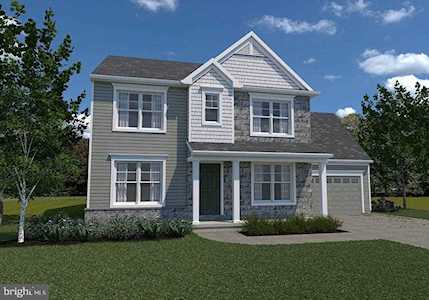 1 Reserve Ln Mechanicsburg, PA 17050