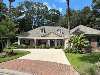 2 Bay Club Ct Bluffton, SC 29910