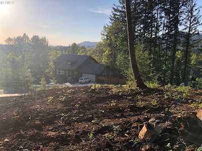 3355 River Heights DR Springfield, OR 97477
